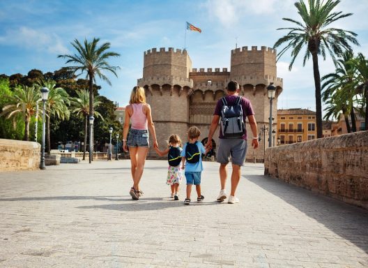 Family of 4 in Valencia